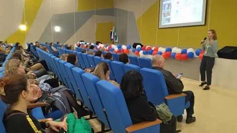 Сотрудники БФУ приняли участие в школьном родительском собрании 