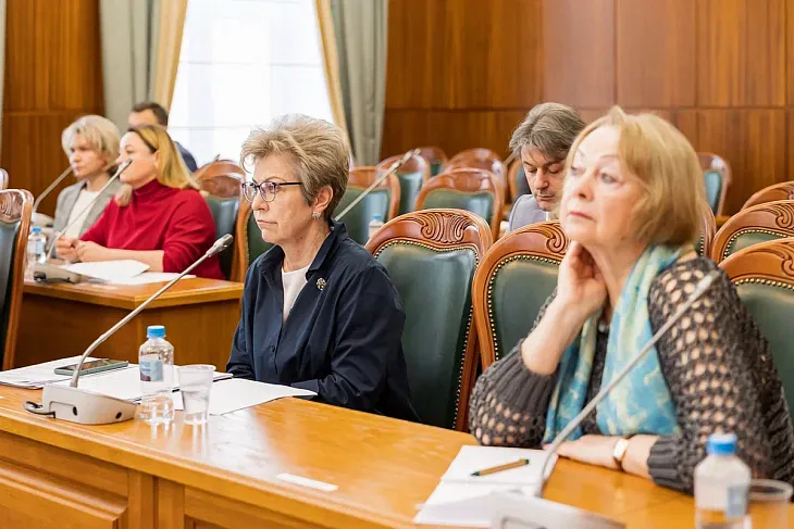 В правительстве Калининградской области обсудили вопросы подготовки к 300-летию со дня рождения Иммануила Канта |  4