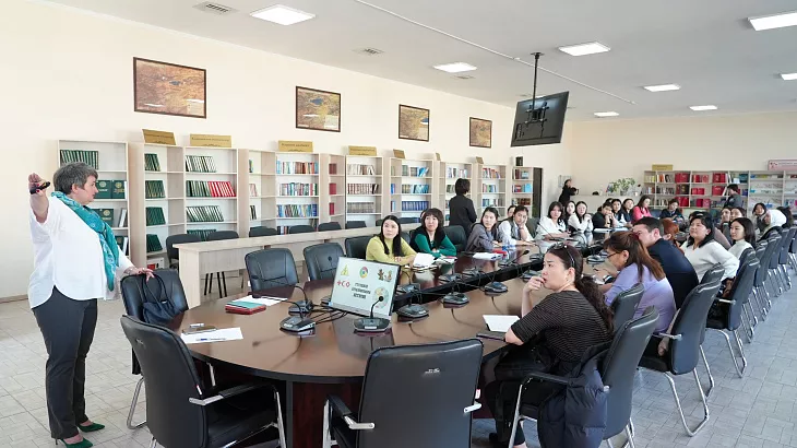 На базе представительства БФУ в Киргизии прошла серия рабочих встреч с педагогами  |  3