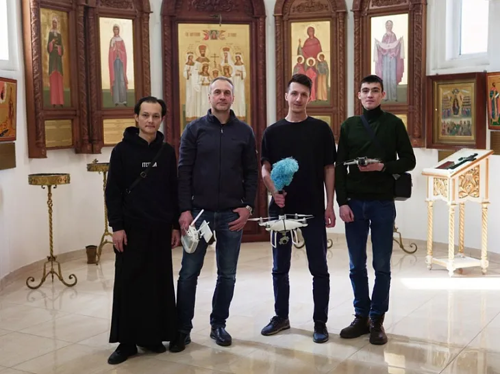 Студенческое сообщество «Балтик Drone» помогло навести порядок в храме |  3