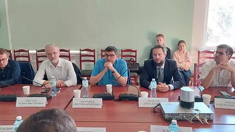 Профессор БФУ представил проект «Тривиум» на круглом столе в Санкт-Петербурге