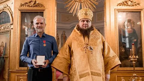 Профессору БФУ Роману Светлову вручили Медаль Ордена святителя Макария московского