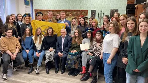 Студенты БФУ встретились с представителями Российского военно-исторического общества и творческой группы «Авиация 3-го Белорусского фронта»