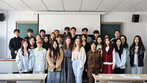 Студентки БФУ встречают Масленицу в Китае